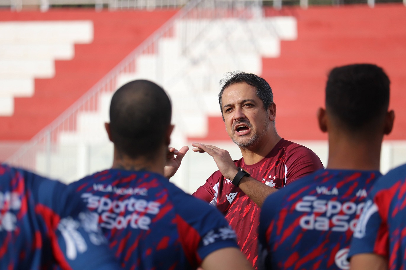 marquinhos santos vila nova treino