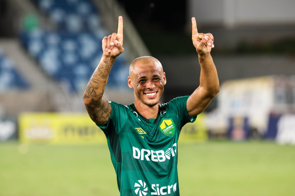 O zagueiro Anderson Conceição participou do acesso do Cuiabá em 2019.