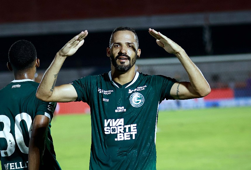 Anselmo Ramon é uma das novidades do Goiás