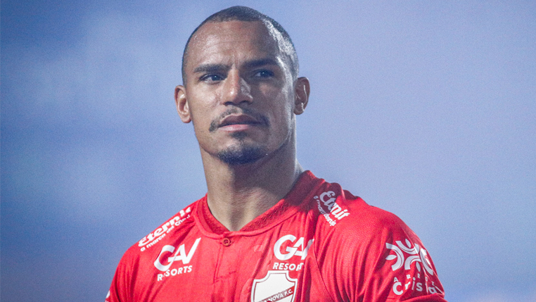Arilson será submetido a uma cirurgia
