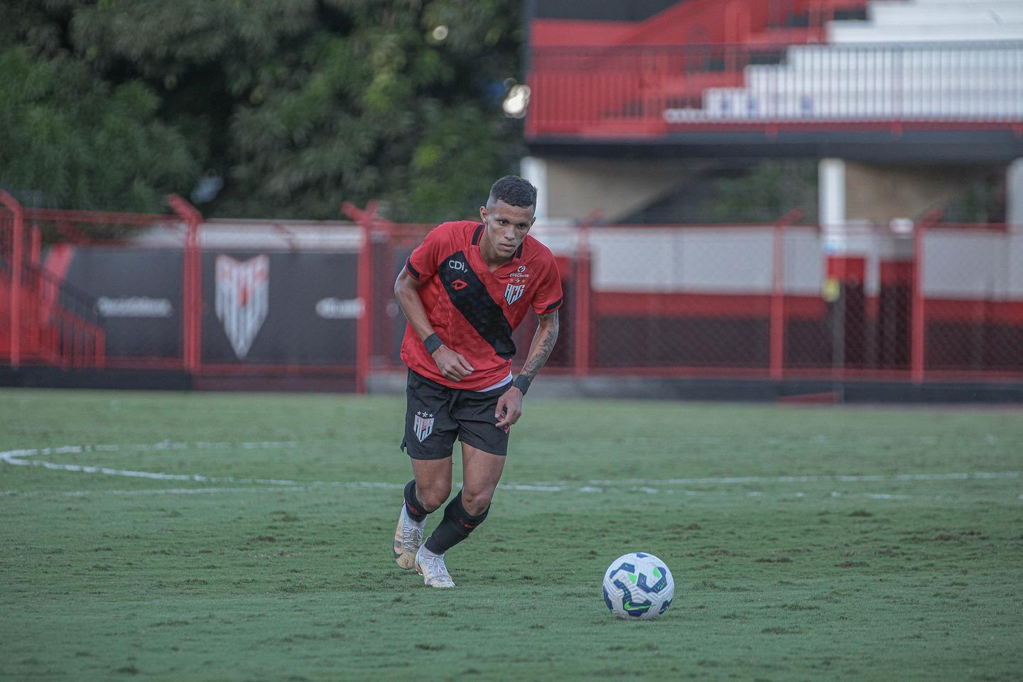 Yuri Alves renova com o Atlético até 2029