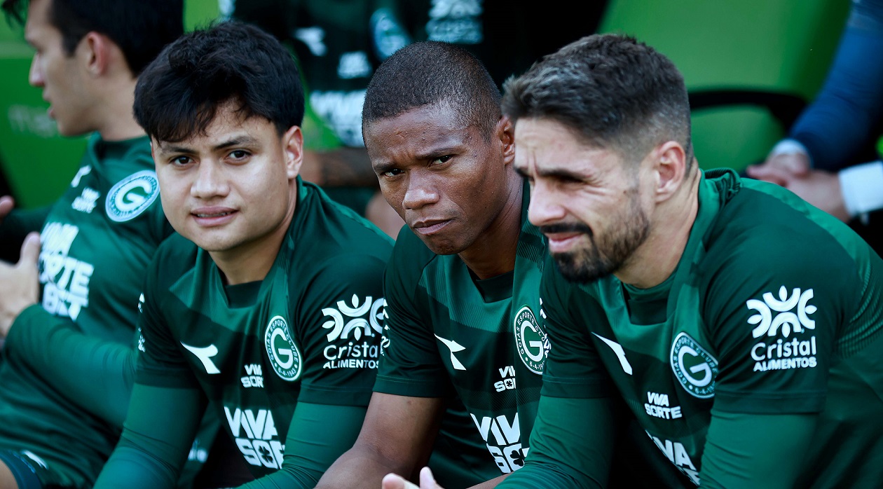 Goiás, desfalcado, enfrenta do Paysandu em casa