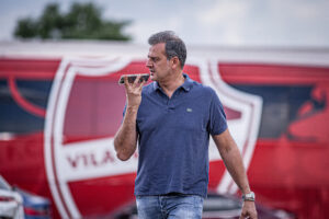 Leandro Bittar é aclamado presidente do Conselho Deliberativo e Vila Nova inicia novo ciclo político no clube 🔴📘