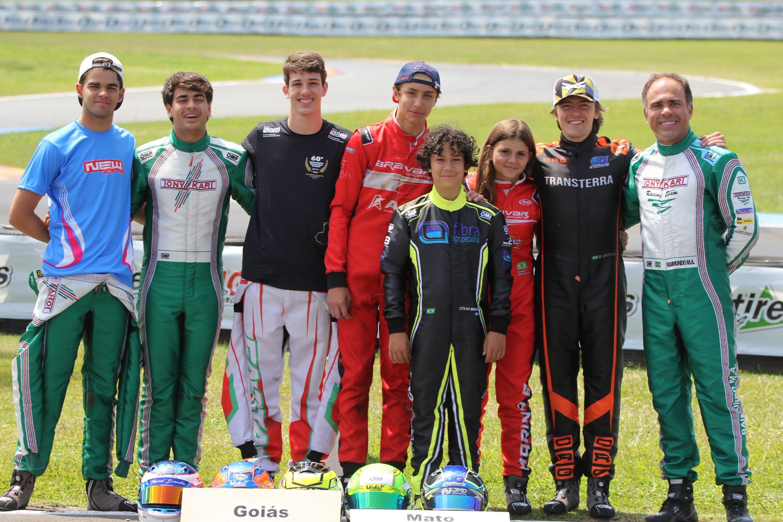🏆 Goiás em alta no kart nacional: resultados expressivos marcam edição histórica com mais de 600 competidores em Beto Carrero 3 Kartistas goianos na 60ª edição do Campeonato Brasileiro de kart