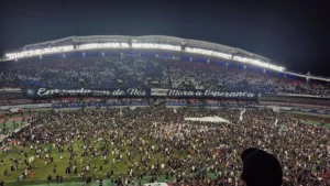 🚨 Virada e decepção: Goiás perde para o Remo por 3 a 1 e fracassa no acesso à Série A; Leão volta após 32 anos 🦁🔥