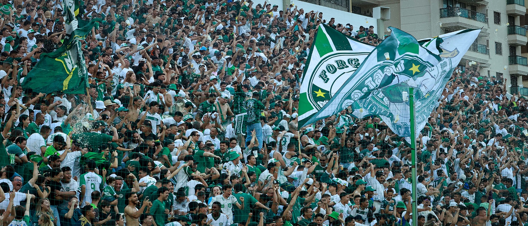 Goiás depende só de si para terminar a Série B no G-4