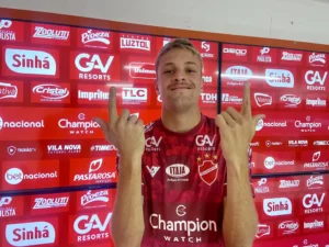 🔴 Vila Nova empresta três jogadores para clubes paulistas e ajusta elenco para o Goianão 2026 🔄