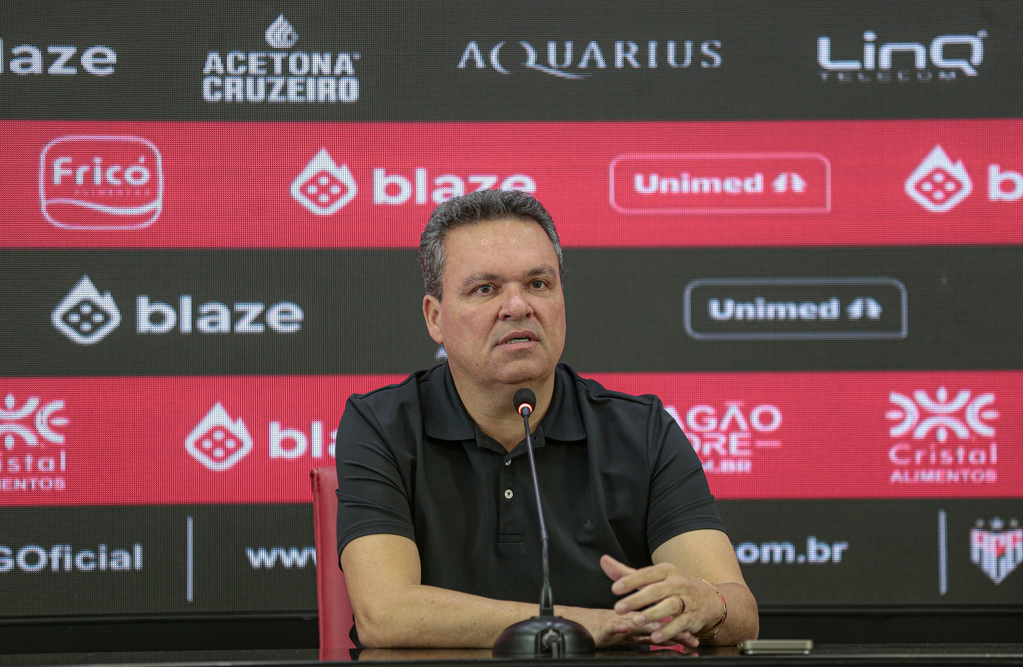 🚨 FGF define arbitragem das semifinais do Goianão; Breno Souza apita Atlético x Vila após críticas de Adson Batista 1 Adson Batista criticou árbitro que vai apitar o clássico pelo Goianão