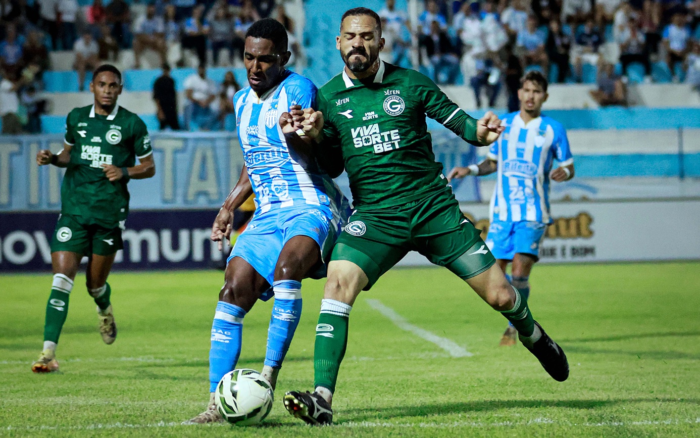 Goiás empata com o CRAC em 1 a 1