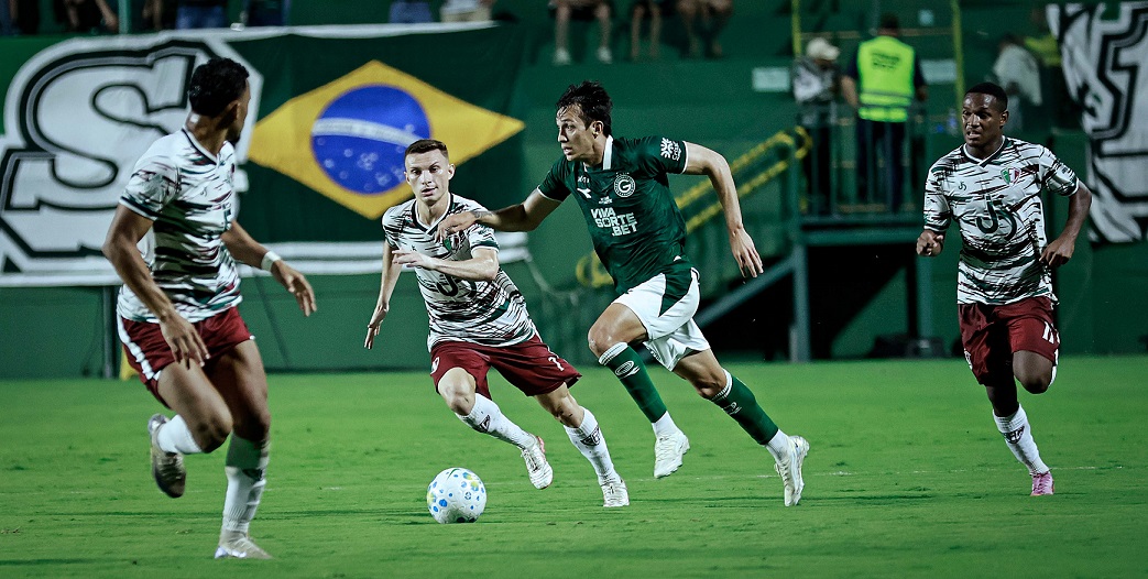 Goiás vence o Flumiense-PI por 3 a 0