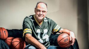 Oscar Schmidt morre aos 68 anos e deixa legado histórico no basquete mundial